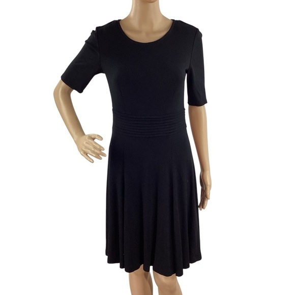Vince Camuto Black Fit & Flare Elbow Sleeve Ponte Dress Size 6 - Picture 1 of 7